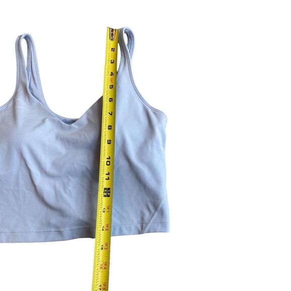 Lululemon Women’s 6 Align Crop Tank Top Light Blue Linen‎ Pastel Built In Bra - Picture 8 of 8
